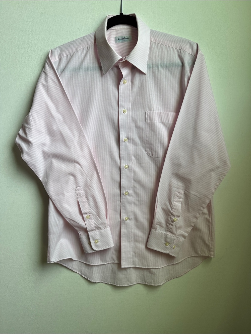 Men's Light Pink Dress Shirt with Point Collar